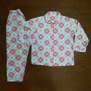 長袖長ズポン女子パジャマ (130) 中古品(パジャマ)