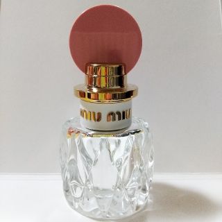 ミュウミュウ(miumiu)のミュウミュウ フルール ダルジャン オードパルファム アブソリュ30ml(その他)