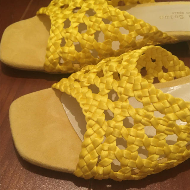 TOMORROWLAND(トゥモローランド)の【値下げ】Carmen Salas  カルメンサラス　サテンメッシュサンダル レディースの靴/シューズ(サンダル)の商品写真
