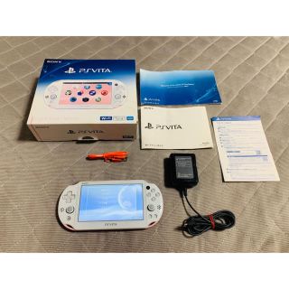 プレイステーションヴィータ(PlayStation Vita)の専用出品(携帯用ゲーム機本体)