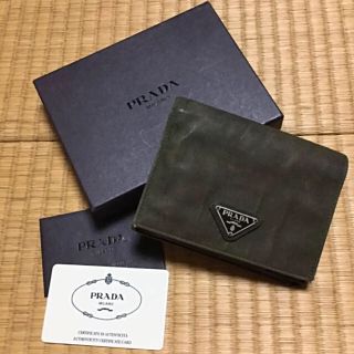 プラダ(PRADA)のプラダ★PRADA二つ折り財布Gカード付正規品★(財布)