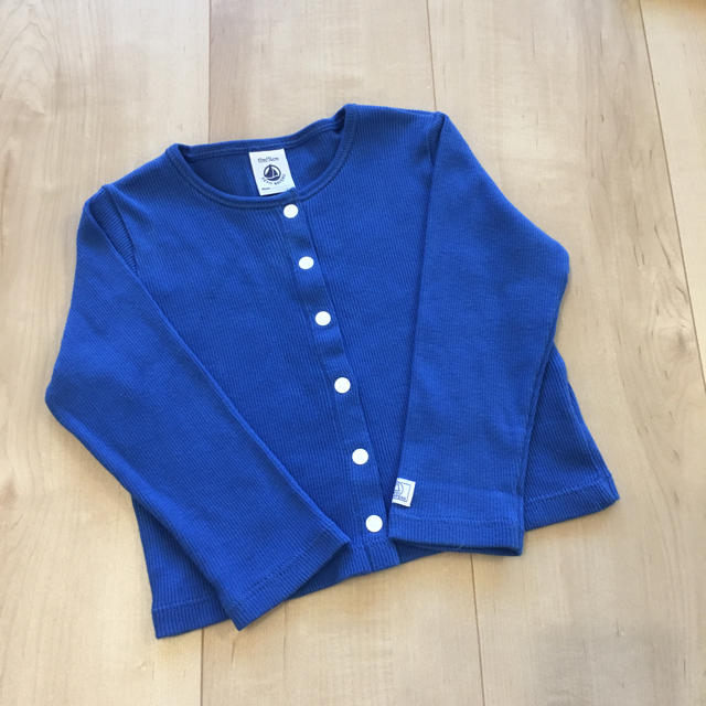 PETIT BATEAU(プチバトー)のプチバトー コットンカーディガン 12m キッズ/ベビー/マタニティのベビー服(~85cm)(カーディガン/ボレロ)の商品写真