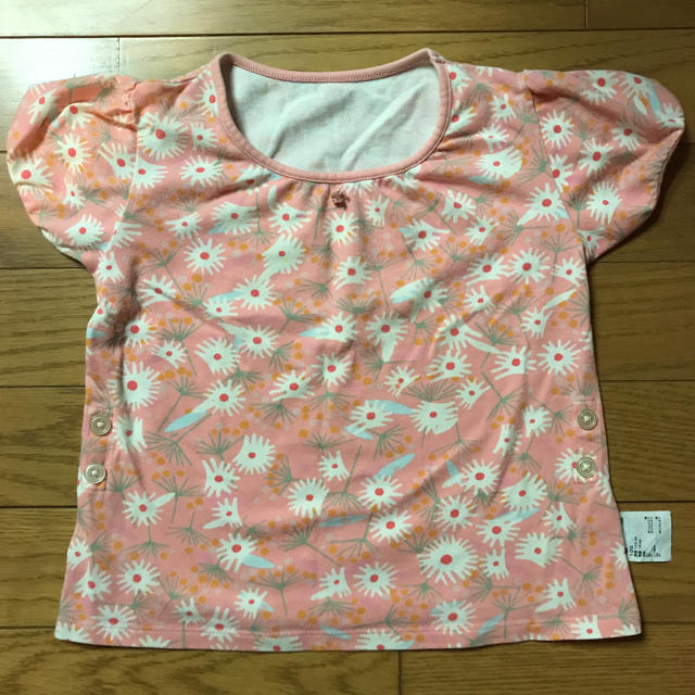 UNIQLO(ユニクロ)のユニクロ　パジャマ　100 キッズ/ベビー/マタニティのキッズ服女の子用(90cm~)(パジャマ)の商品写真