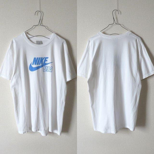 NIKE(ナイキ)のNIKE ビッグロゴ tシャツ 白 水色 古着 古着女子 vintage レディースのトップス(Tシャツ(半袖/袖なし))の商品写真