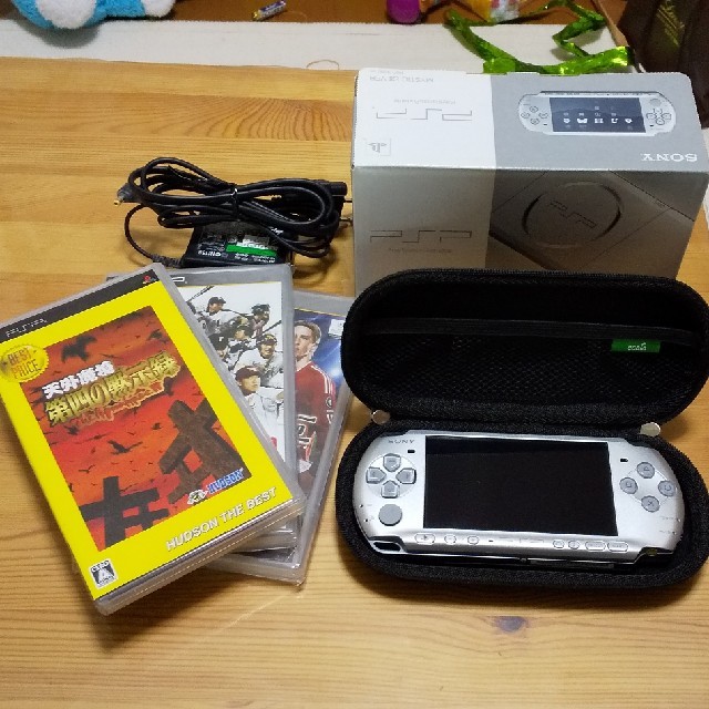 PSP-3000 MYSTIC SILVER セット