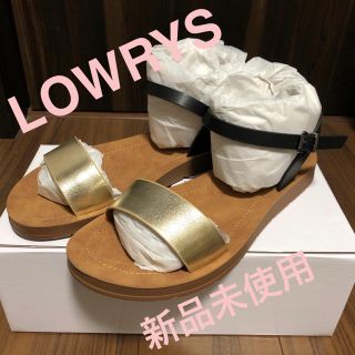 ローリーズファーム(LOWRYS FARM)のめめめ様専用　新品未使用 ローリーズファーム  フラットベルトサンダル ゴールド(サンダル)