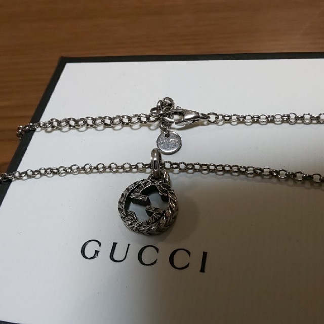 Gucci(グッチ)のGUCCI 燻し インターロッキング スモール サイズ ネックレス レディースのアクセサリー(ネックレス)の商品写真
