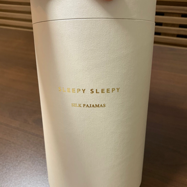 トット様専用 SLEEPY SLEEPY シルク100% 定価23500円 - www