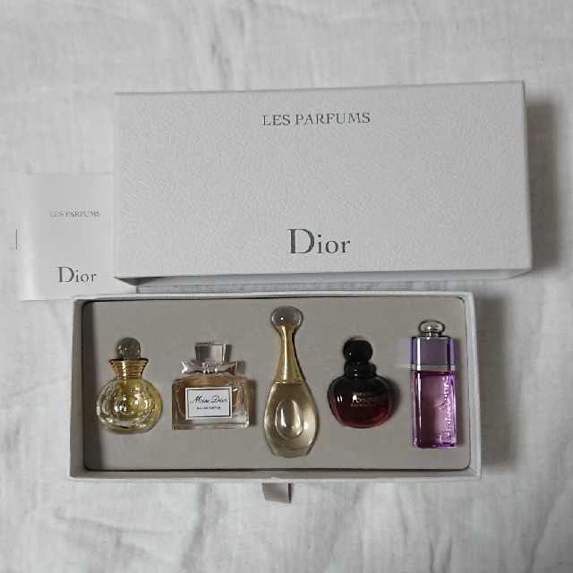 Dior(ディオール)のDior ミニ香水 セット コスメ/美容の香水(香水(女性用))の商品写真