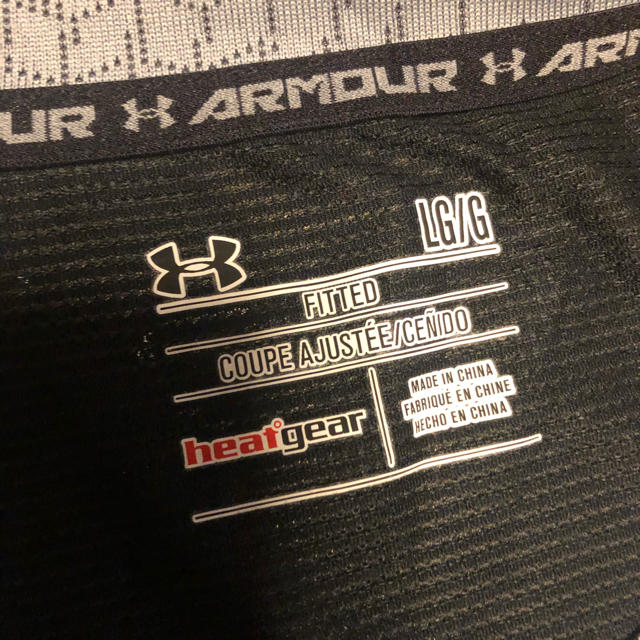 UNDER ARMOUR(アンダーアーマー)の待ちぼうけ9177様専用　アンダーアーマー Tシャツ　Lサイズ メンズのトップス(Tシャツ/カットソー(半袖/袖なし))の商品写真