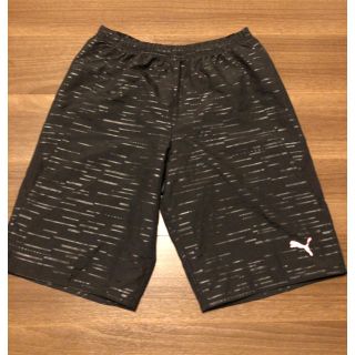 プーマ(PUMA)のむむむ。様専用　7／3までお取り置きプーマ  ハーフパンツ　ランニング　Lサイズ(ショートパンツ)