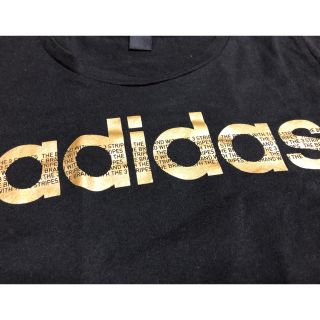 アディダス(adidas)のadidas Tシャツ(Tシャツ(半袖/袖なし))