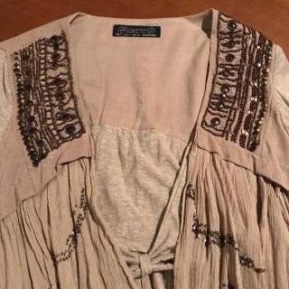 ザラ(ZARA)の❤️ZARA ボレロ風カーディガン❤️(カーディガン)