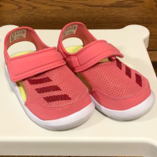 アディダス(adidas)のサマーシューズ　アディダス　14cm(サンダル)