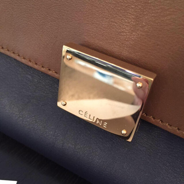 celine(セリーヌ)のセリーヌ トラペーズ 超美品 レディースのバッグ(ハンドバッグ)の商品写真