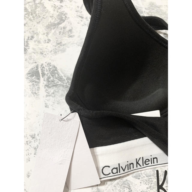 Calvin Klein(カルバンクライン)の【新品未使用】07 S  カルバンクライン　ブラトップ　ブラレット  ブラック レディースの下着/アンダーウェア(ブラ)の商品写真