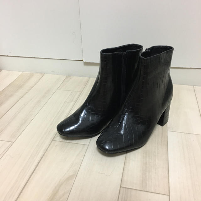 【希少なメンズサイズ】ヒールブーツ 黒 uk9 asos クロコダイル柄