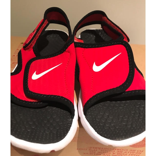 NIKE(ナイキ)のナイキ　サンダル　キッズ　子供 キッズ/ベビー/マタニティのキッズ靴/シューズ(15cm~)(サンダル)の商品写真