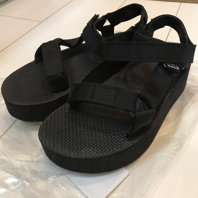 Teva(テバ)のrina様専用☆teva サンダル レディースの靴/シューズ(サンダル)の商品写真