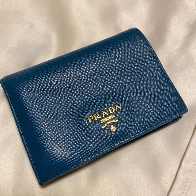 PRADA(プラダ)のPRADA ミニ財布 レディースのファッション小物(財布)の商品写真