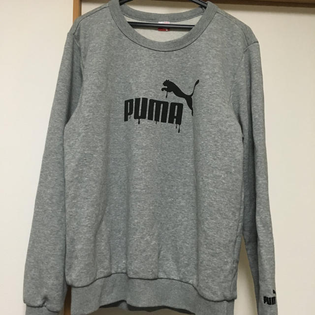 PUMA(プーマ)の新品 プーマ トレーナー グレー メンズのトップス(スウェット)の商品写真