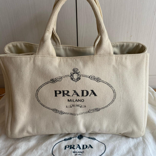 PRADA(プラダ)のピカ1028様　専用！ レディースのバッグ(トートバッグ)の商品写真