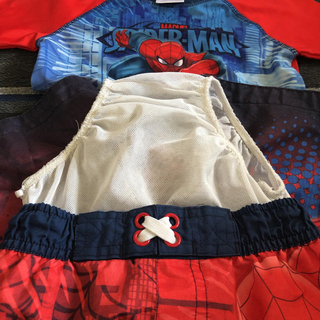 MARVEL(マーベル)のスパイダーマン キッズ 水着 セット ラッシュガード 3T キッズ/ベビー/マタニティのキッズ服男の子用(90cm~)(水着)の商品写真