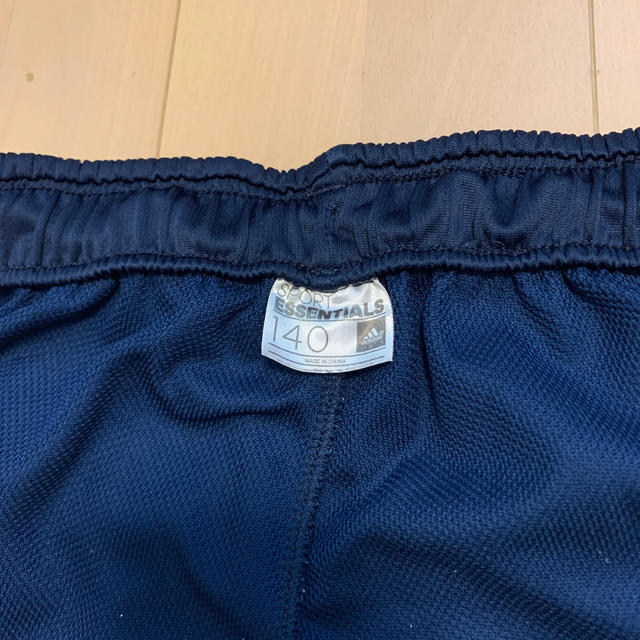 adidas(アディダス)のハーフパンツ キッズ/ベビー/マタニティのキッズ服男の子用(90cm~)(パンツ/スパッツ)の商品写真