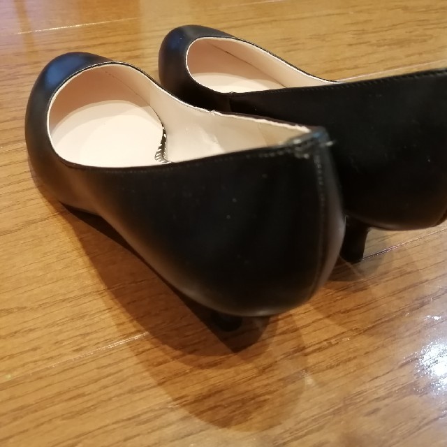 青山(アオヤマ)のn line 洋服の青山　黒パンプス 2way　23.5cm レディースの靴/シューズ(ハイヒール/パンプス)の商品写真