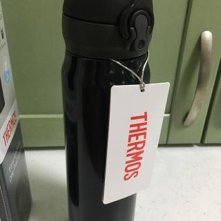 サーモス(THERMOS)のヌートリア様専用❗️サーモス 水筒0.6L(日用品/生活雑貨)