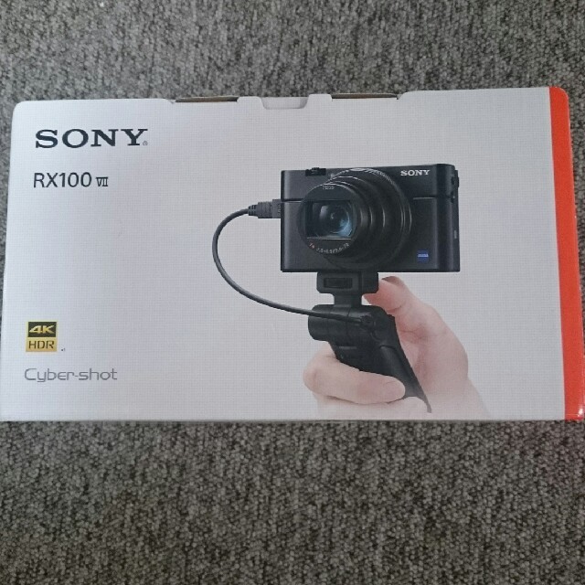 SONY(ソニー)のソニー デジカメ DSC-RX100M7シューティンググリップキッド スマホ/家電/カメラのカメラ(コンパクトデジタルカメラ)の商品写真