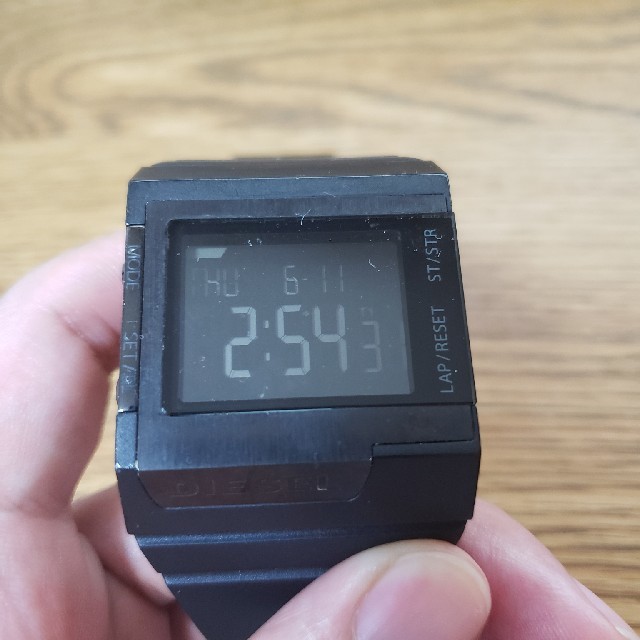DIESEL(ディーゼル)のDIESEL デジタル腕時計 メンズの時計(腕時計(デジタル))の商品写真