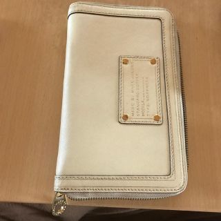 マークジェイコブス(MARC JACOBS)のマルチケース　値下げ(パスケース/IDカードホルダー)