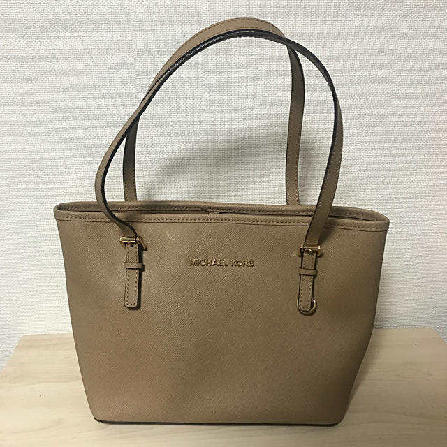 Michael Kors(マイケルコース)のkomugiさま専用 お取置き レディースのバッグ(ハンドバッグ)の商品写真