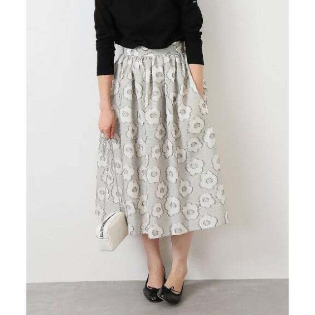 IENA(イエナ)のIENA  ALBINI フラワージャガードスカート レディースのスカート(ひざ丈スカート)の商品写真
