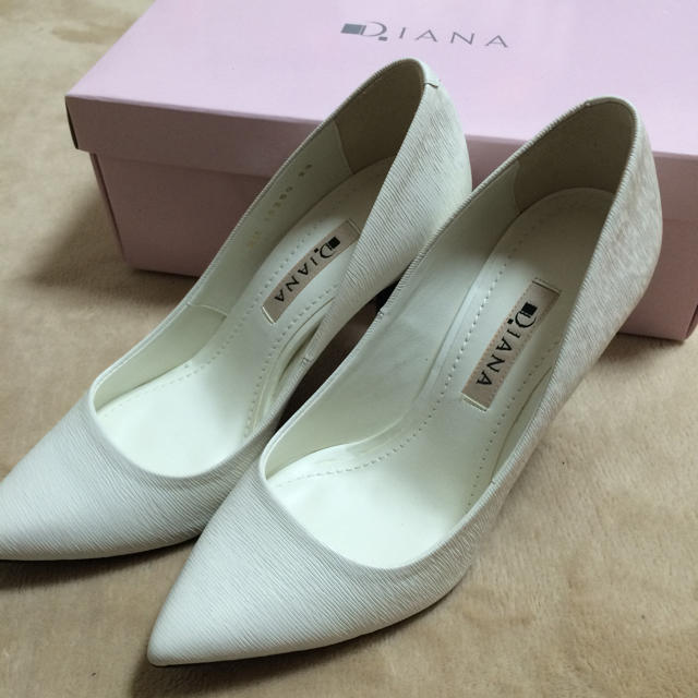 DIANA(ダイアナ)のララ様専用 レディースの靴/シューズ(ハイヒール/パンプス)の商品写真