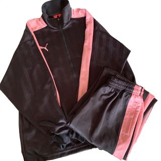 PUMA - 【値下げ中！】PUMA プーマ ジャージ 上下 ピンク 生産終了モデルの通販｜ラクマ