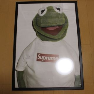 Supreme - 新品 Supreme カーミット 黒額付ポスター シュプリームの