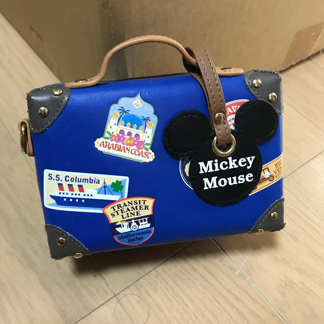 Disney(ディズニー)の【レア】ミッキー&ダッフィー　トランク型デジカメケース エンタメ/ホビーのおもちゃ/ぬいぐるみ(キャラクターグッズ)の商品写真