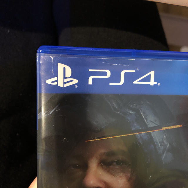 PlayStation4(プレイステーション4)のDEATH STRANDING（デス・ストランディング） PS4 エンタメ/ホビーのゲームソフト/ゲーム機本体(家庭用ゲームソフト)の商品写真