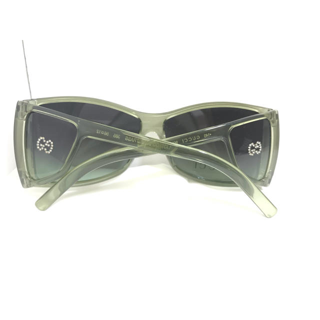 Gucci(グッチ)のGUCCI ライトストーン　サングラス  ライトスモーク レディースのファッション小物(サングラス/メガネ)の商品写真