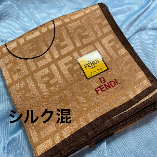 FENDI(フェンディ)のフェンディ　ハンカチ　シルク混 レディースのファッション小物(バンダナ/スカーフ)の商品写真