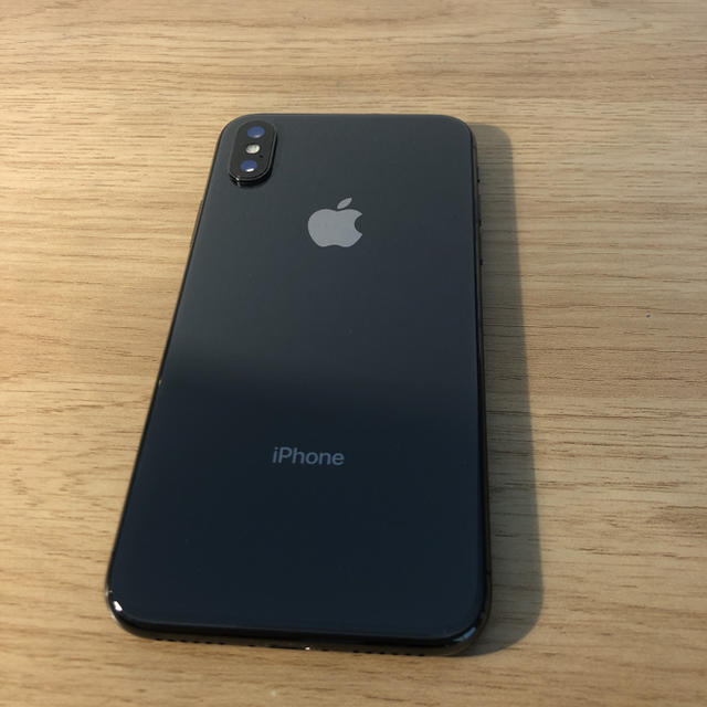 iPhone X ブラック