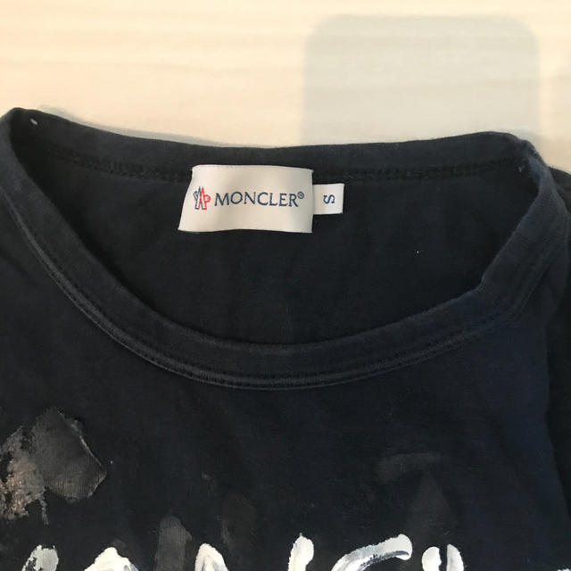 MONCLER(モンクレール)のモンクレール　メンズ　Tシャツ メンズのトップス(Tシャツ/カットソー(半袖/袖なし))の商品写真