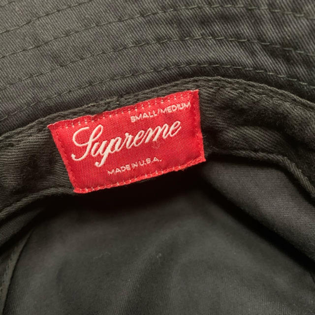 Supreme(シュプリーム)のsupreme バケットハット　正規品 メンズの帽子(ハット)の商品写真