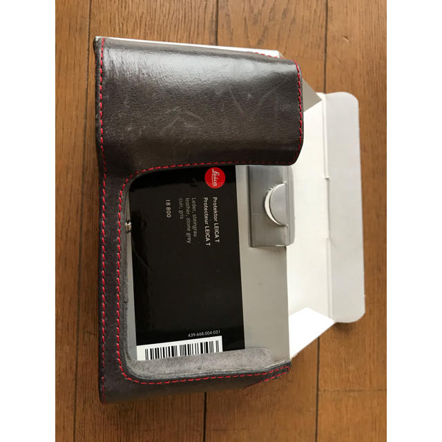 LEICA(ライカ)のライカカメラカバーとBONZARTレンズケースセット スマホ/家電/カメラのカメラ(ケース/バッグ)の商品写真