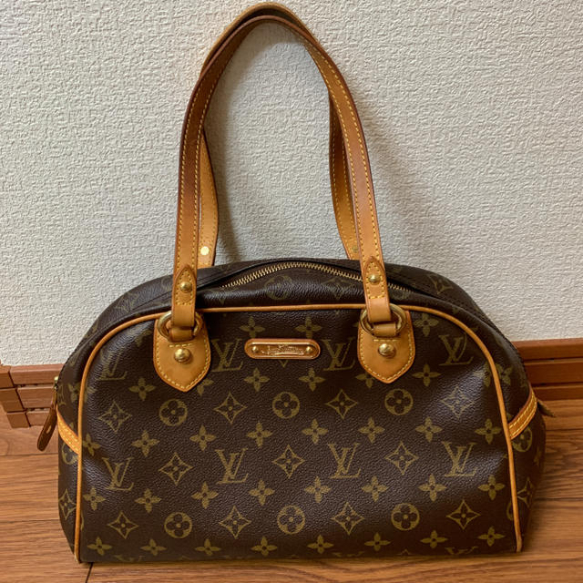 LOUIS VUITTON(ルイヴィトン)のルイヴィトン　モントルグイユPM レディースのバッグ(ショルダーバッグ)の商品写真