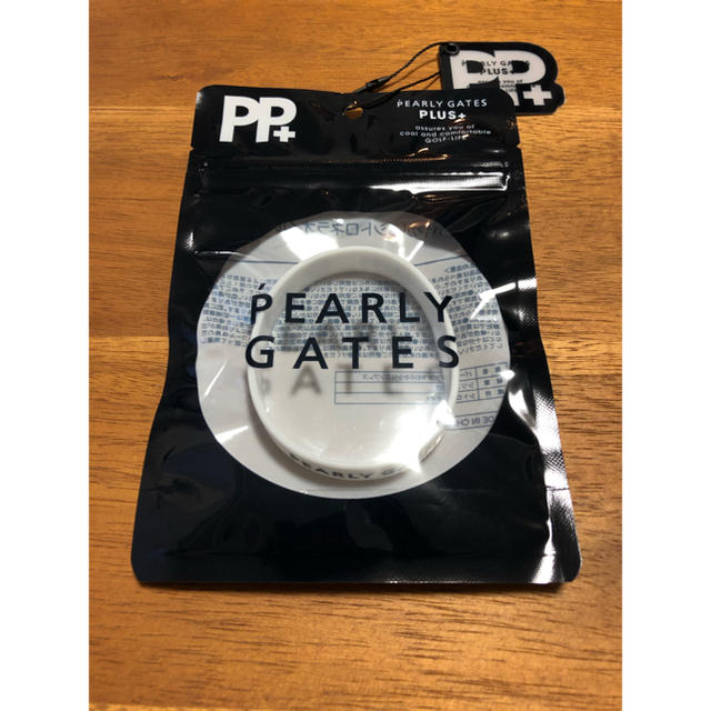 PEARLY GATES(パーリーゲイツ)のパーリーゲイツ　PEARLY GATES 虫よけ　ラバーバンド　オンライン完売品 スポーツ/アウトドアのゴルフ(その他)の商品写真