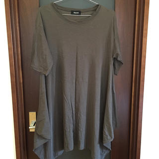 ズッカ(ZUCCa)のズッカ ロングTシャツ(Tシャツ(半袖/袖なし))