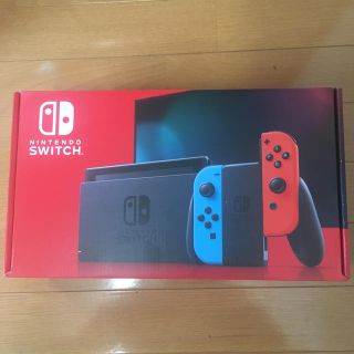 ニンテンドウ(任天堂)の任天堂スイッチ　本体(家庭用ゲーム機本体)